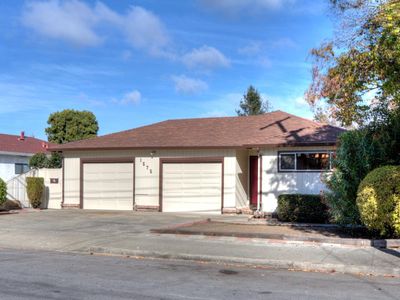 1575 Gordon St, Redwood City, CA, 94061