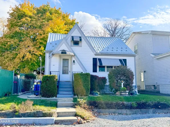 315 Baynton Ave, Altoona, PA 16602