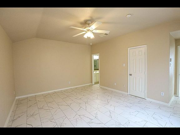3rd image of 11034 Slate River Ln