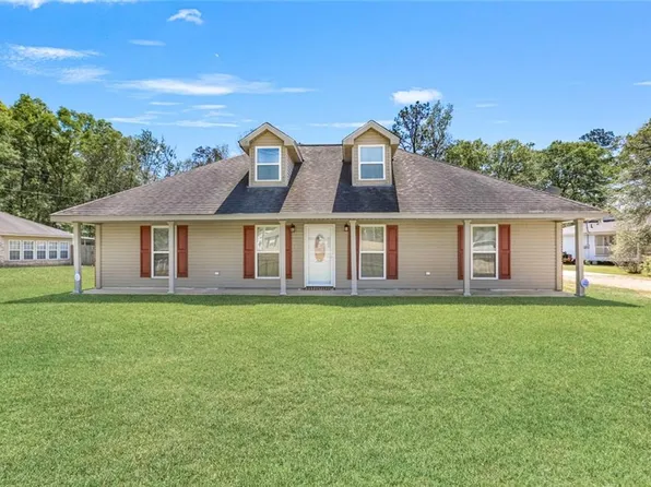 29770 James Chapel Rd N, Albany, LA 70711