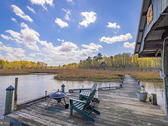 4th image of 1924 Custis Millpond Rd