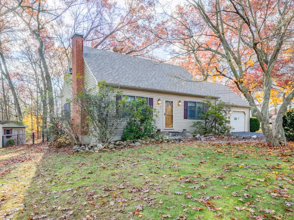 15 Jan Road, Bristol, CT 06010