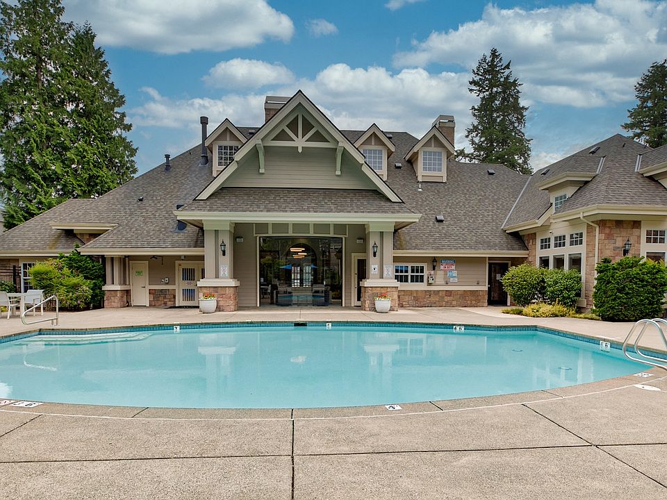 Welcome to Reflections by Windsor