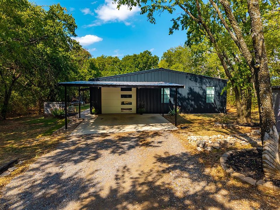 1st image of 36606 Garretts Lake Rd
