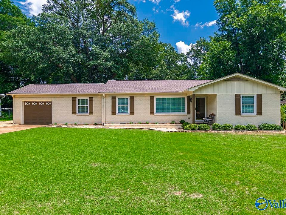 1st image of 2312 Quince Dr SE