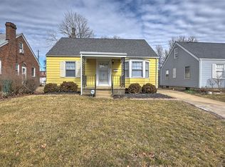 2160 W Waggoner St, Decatur, IL 62526