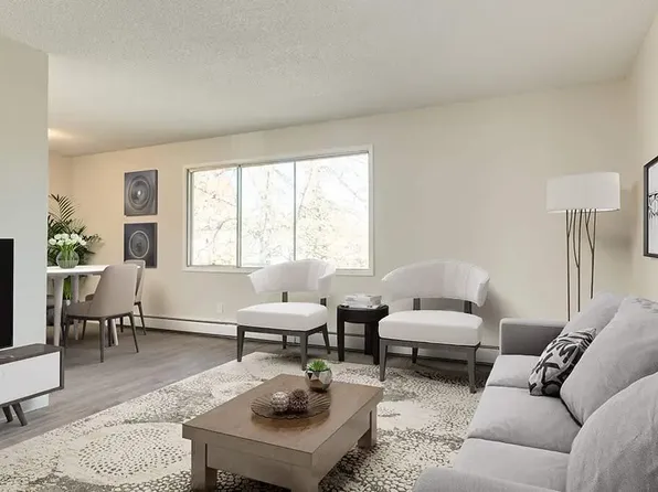 4524 53rd St #6, Wetaskiwin, AB T9A 1R3