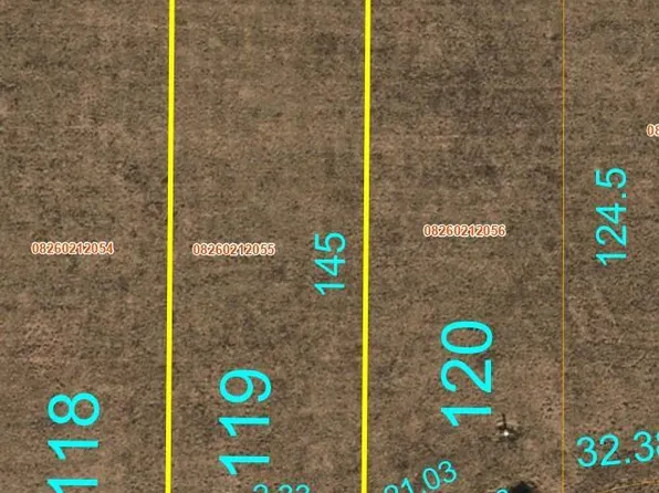 2065 Camrose Green St, Belleville, IL 62220