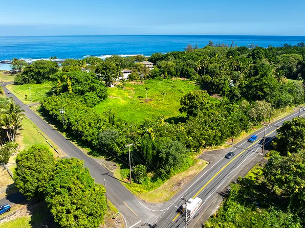Laehala St Lot B, Hilo, HI 96720
