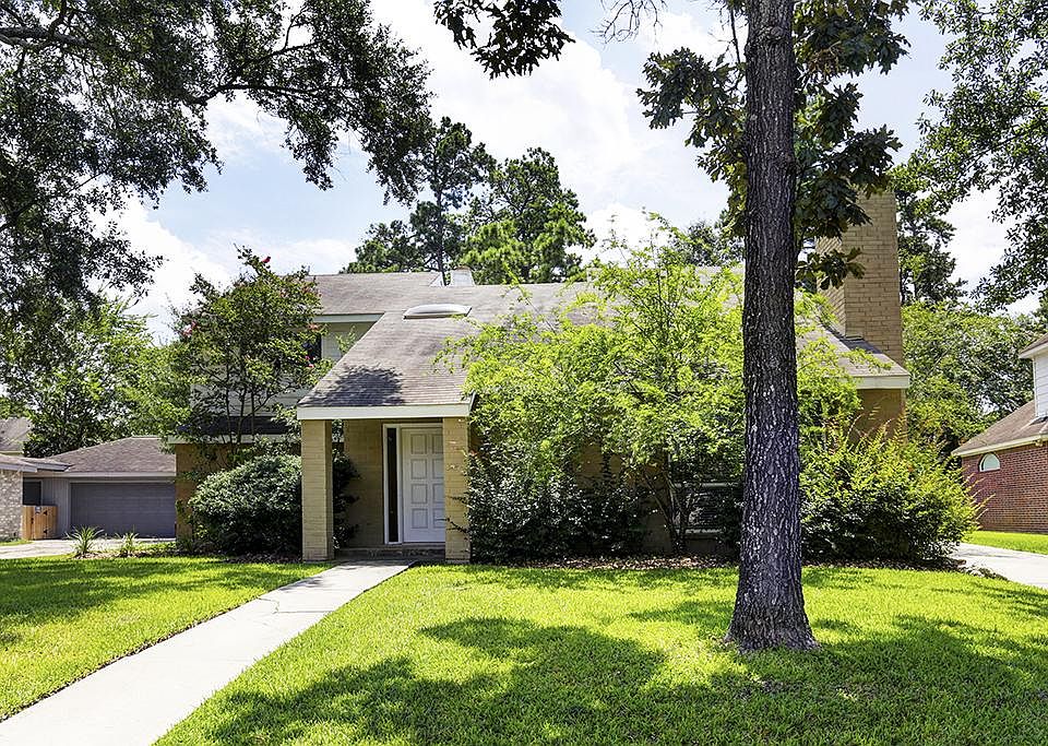 1st image of 6839 Queensclub Dr