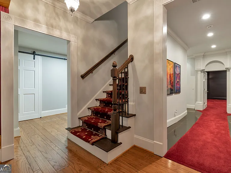 760 Champions Close — Photo 15
