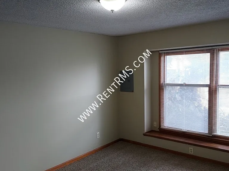 5733 SW 20th St — Photo 10
