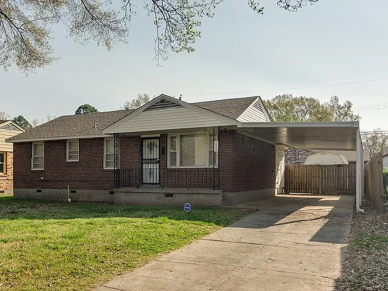 1770 Hood St — Photo 1