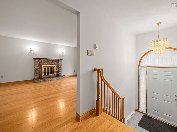5th image of 3 Keystone Ct