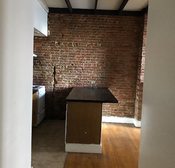 2037 Walnut St #3F — Photo 10