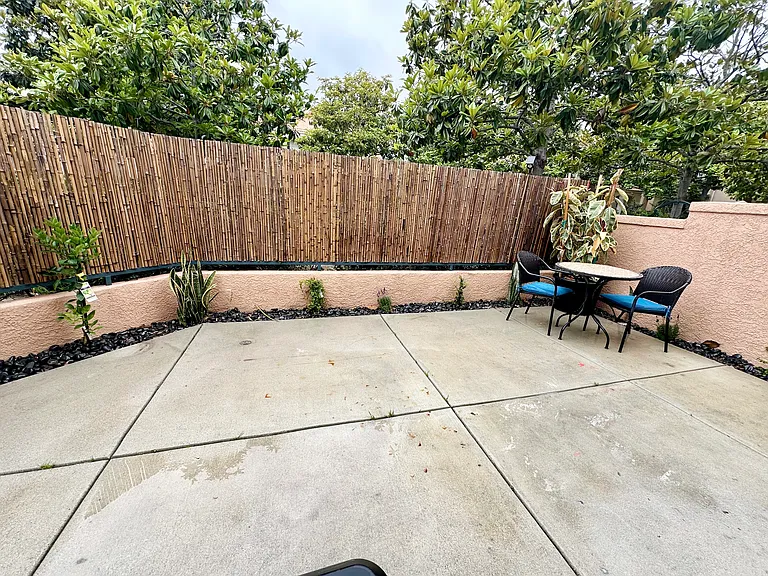 1323 Lost Point Ln — Photo 6