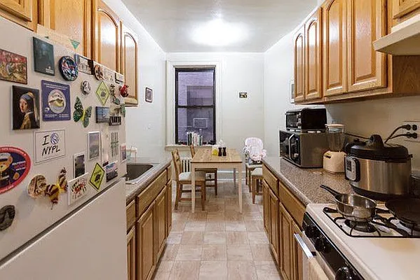 Rented by Axxess Realty Group | media 7