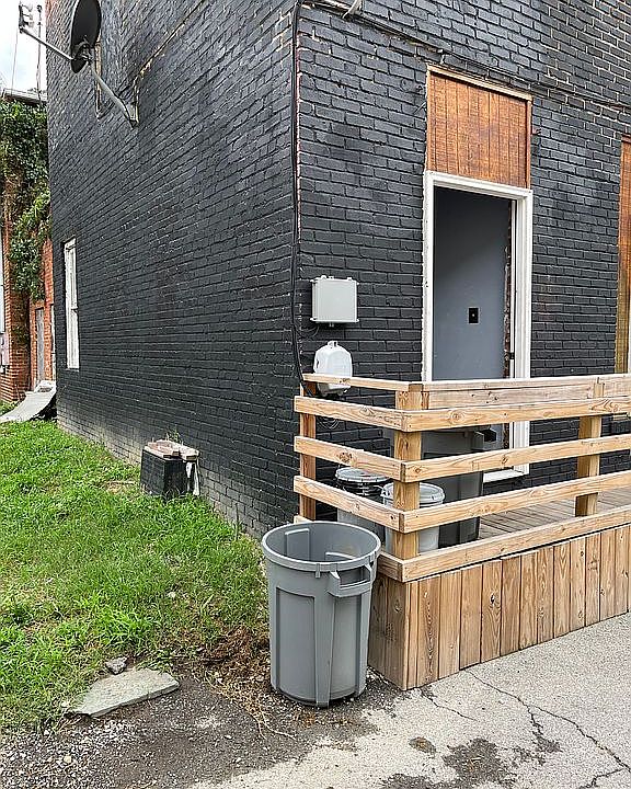 1st image of 106 Holroyd Ave