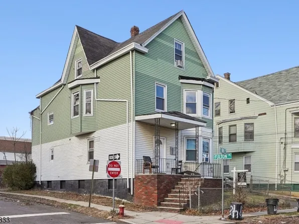 488 E 18th St, Paterson City, NJ 07514