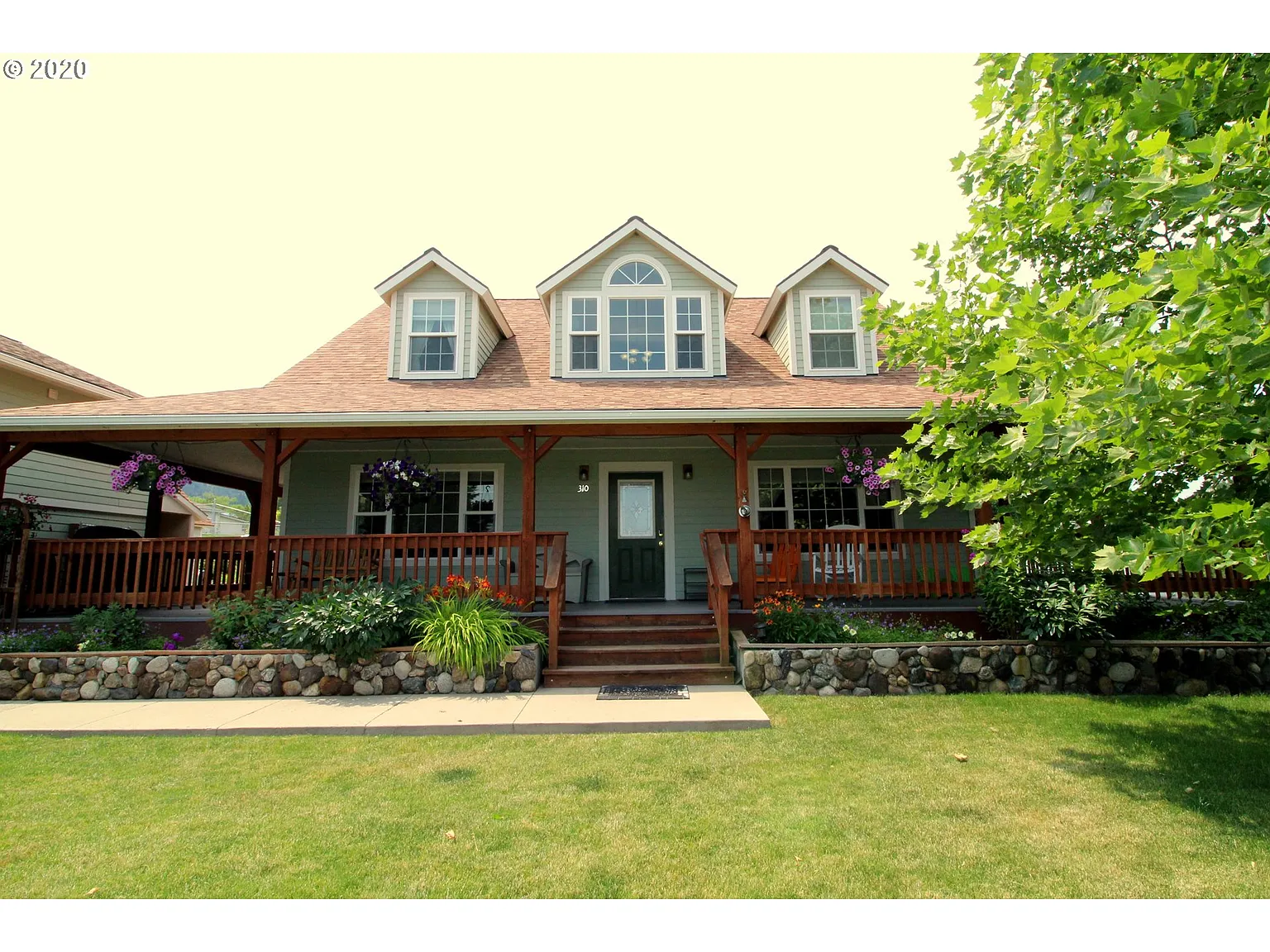 310 S 20th St photo 1