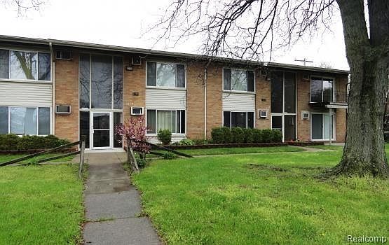 1st image of 1490 Nancywood Dr APT 1