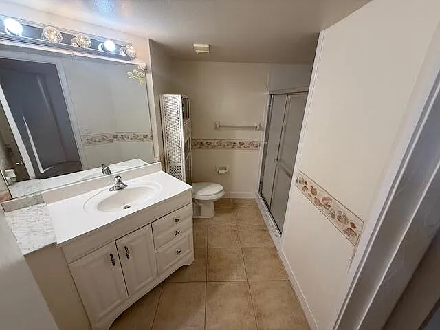 1500 SE Royal Green Cir #203 — Photo 13