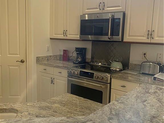 2nd image of 8231 Provencia Ct