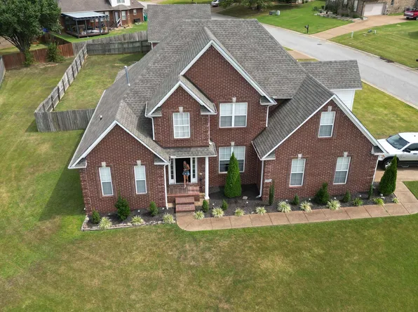 177 Fawn Ridge Ln, Medina, TN 38355