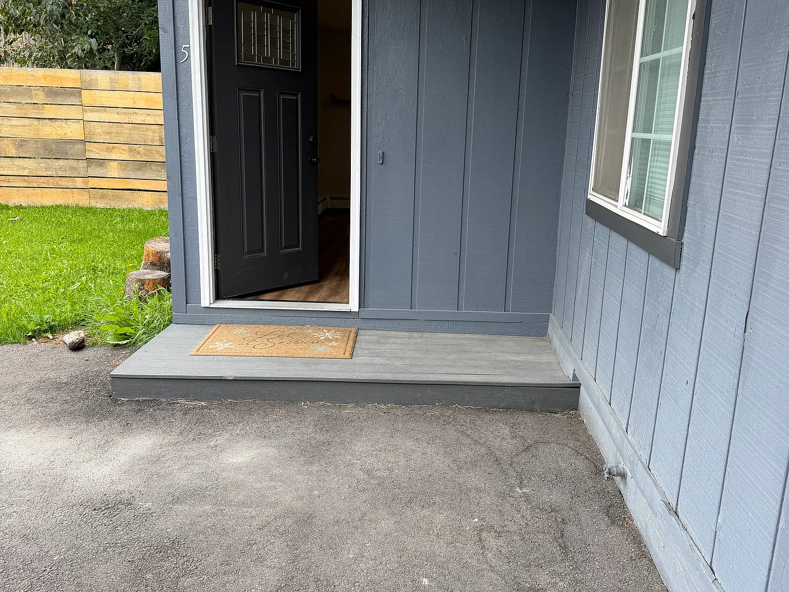 2 bed, 700 sqft, $1,800 — Photo 2