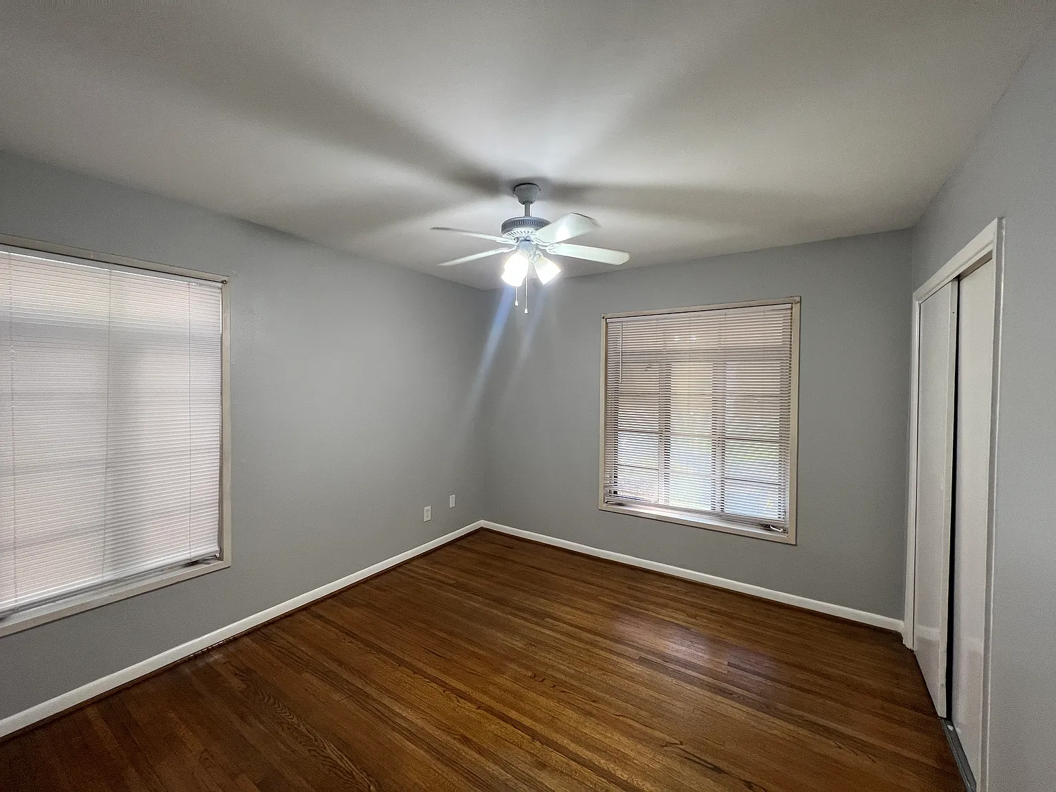 2 bed, 1100 sqft, $1,650 — Photo 4