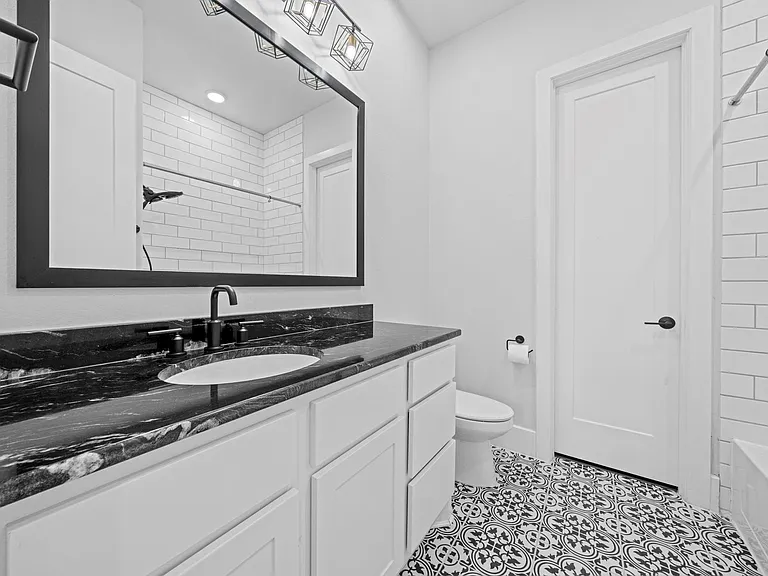 19110 Wimberly Hills Ln — Photo 25