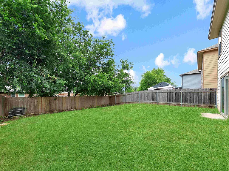 9203 Sage Valley Dr — Photo 25
