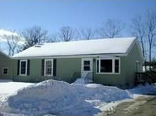 41 Streamside Dr, Auburn, ME 04210
