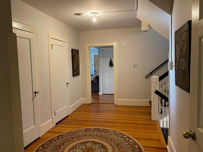 2nd Floor Landing