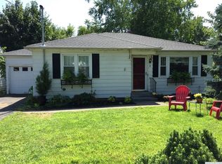 3 Kline St, Hudson, NY 12534