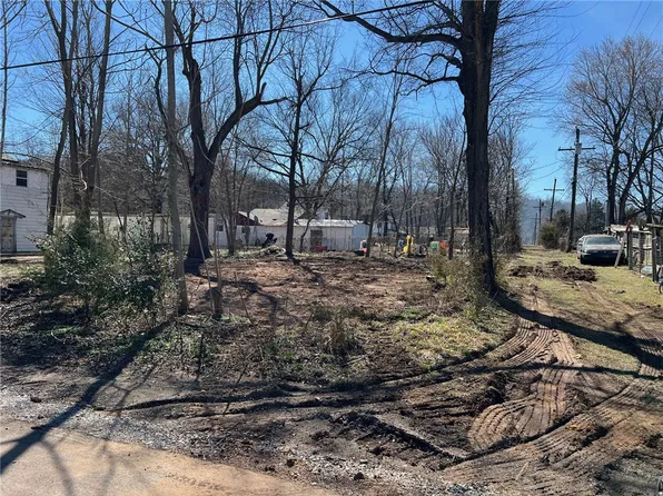 221 W Moffit St #1&3, Sulphur Springs, AR 72768