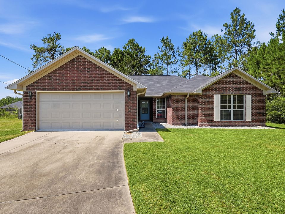 1st image of 40 Cypress Cove Rd