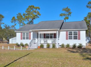 70 Greensboro Rd, Southport, NC 28461