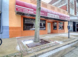 132 W Church St, Champaign, IL 61820