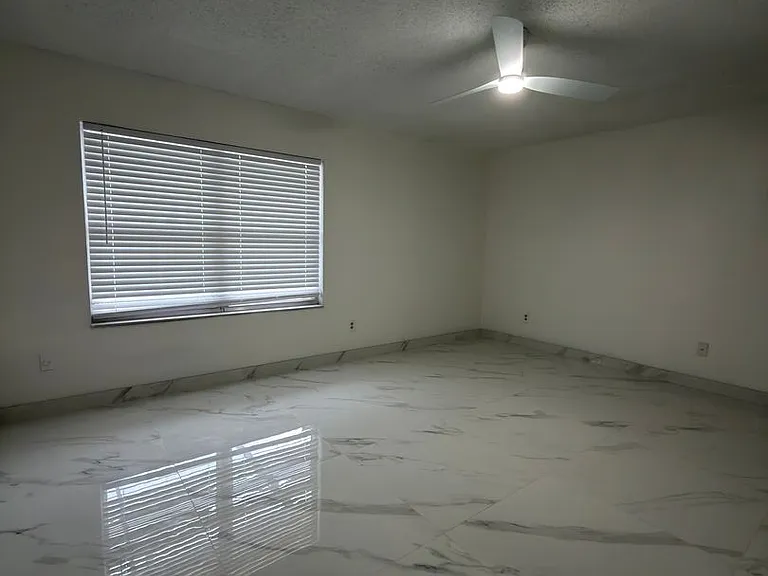 9142 Sabal Palm Cir — Photo 8
