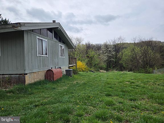 4th image of 503 Youngs Dr