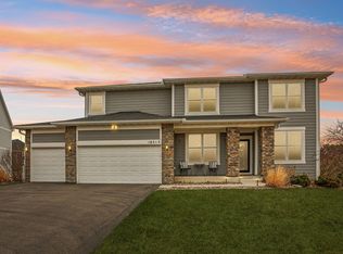 16512 Wuttke Xing, Eden Prairie, MN 55347