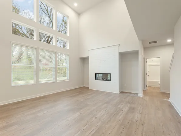 680 Redhead Way, Grayson, GA 30017