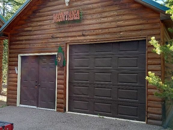 4th image of 613 S Sylvan Cir