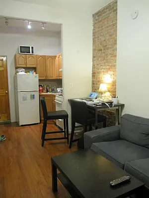 Rented by Centric New York | media 11