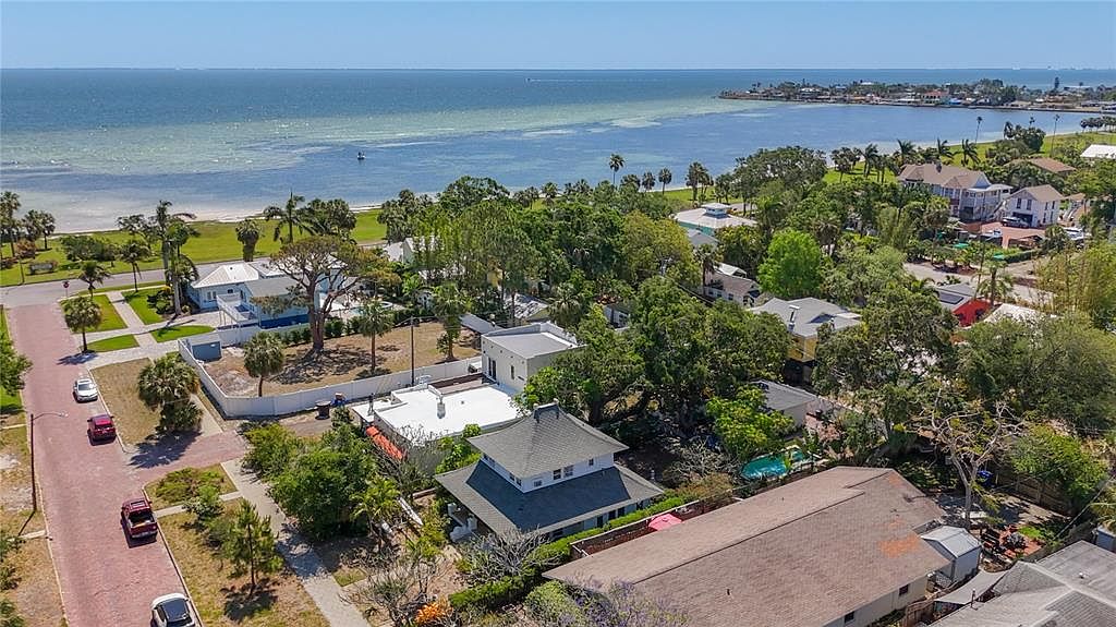 226 16th Ave SE, Saint Petersburg, FL 33701 | Zillow