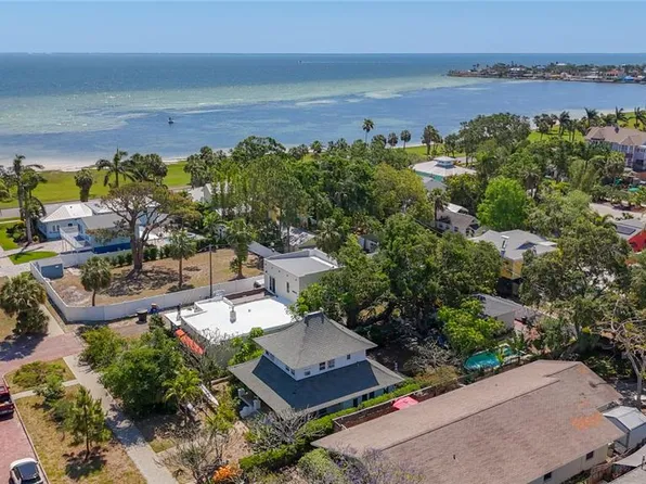226 16th Ave SE, Saint Petersburg, FL 33701
