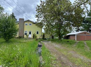 30 N Lorenz Rd, Tawas City, MI 48763