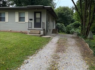 12 Shawn Dr #12, Belleville, IL 62226