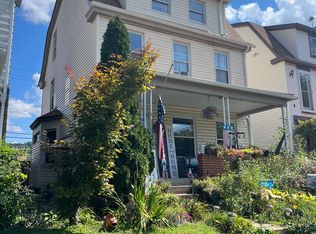 740 Maplewood Ave, Ambridge, PA 15003